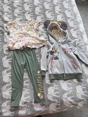 Disney Girls Green Floral Minnie Matching Set